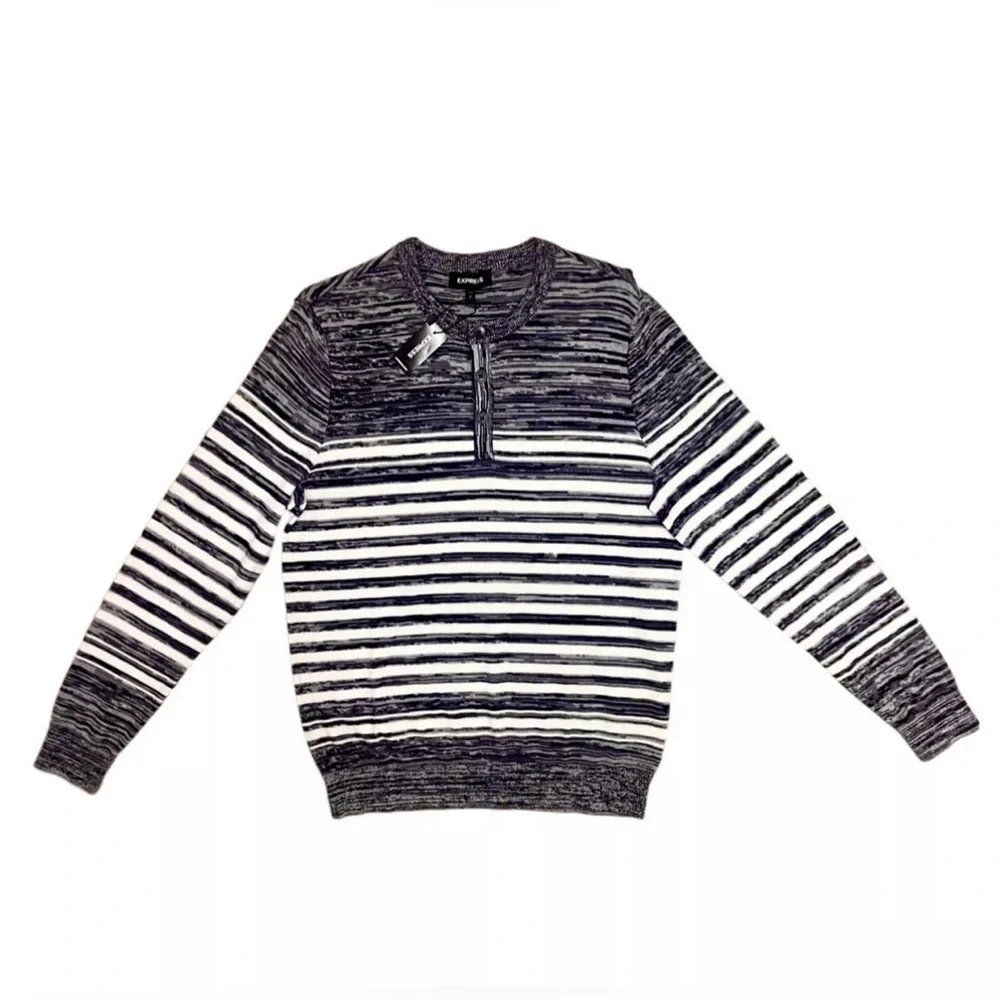 Express Men’s Long Sleeve Button-Down Top Navy Blue and White Striped New